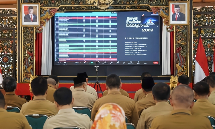 Menurunnya Integritas Pemerintah Kabupaten Bangkalan, Pejabat Bupati Mendorong Pentingnya Perilaku Antikorupsi