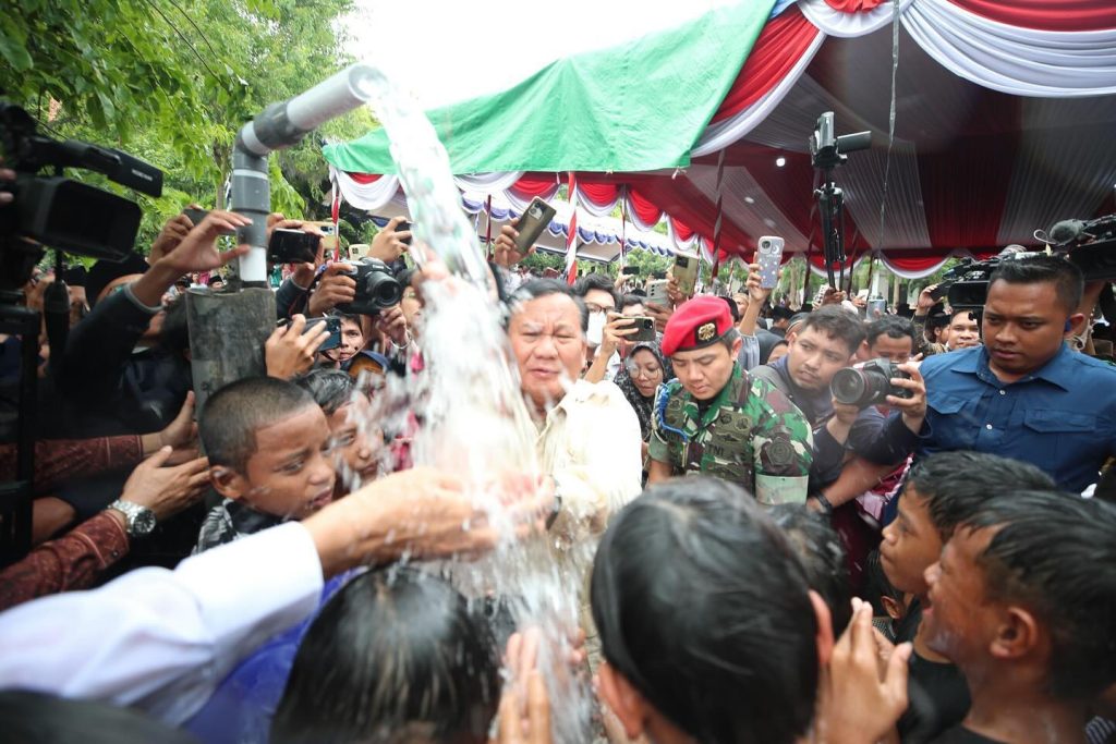 Prabowo Subianto Mengresmikan 15 Lokasi Sumber Air Bersih di Madura untuk Masyarakat yang Membutuhkan