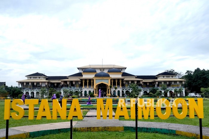 Sejarah istana maimun dimana
