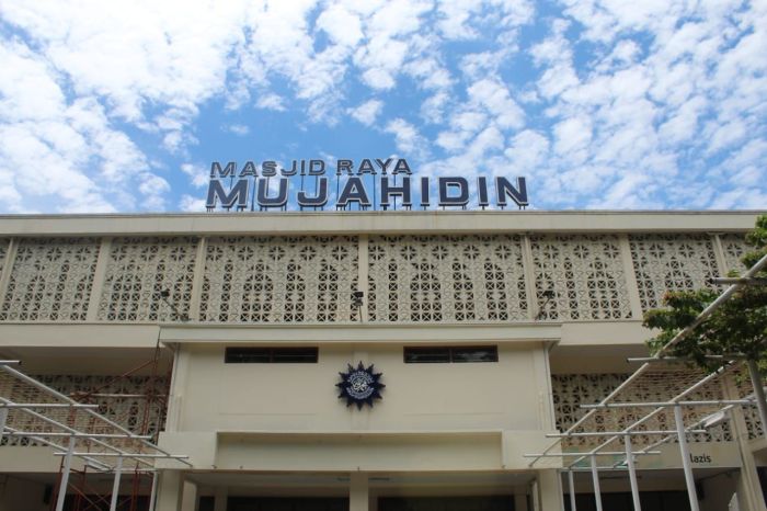 Masjid raya mujahidin bandung
