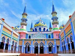Medan masjid raya utara sumatera kemegahan