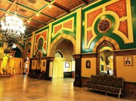 Istana maimun medan raya masjid sultan peninggalan menengok deli indonesiatraveler