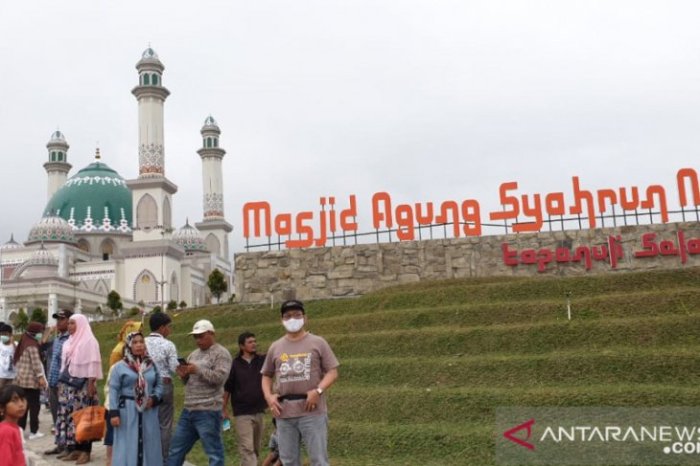 Baiturrahman mesjid mosque southeast