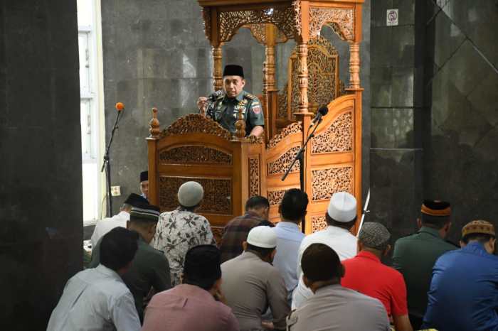 Masjid raya bukit baruga