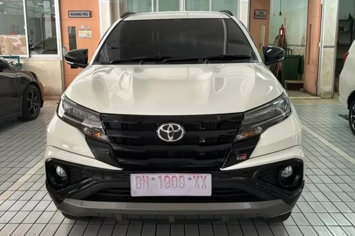 Toyota rush baru