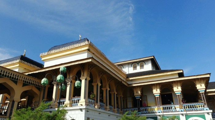 Cerita istana maimun