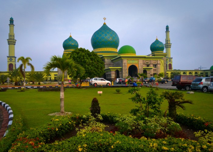 Masjid jumaat solat jemaah untuk