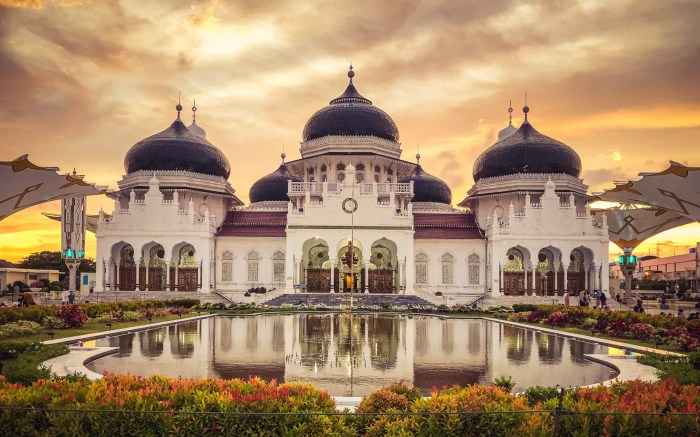 Miniatur masjid raya baiturrahman aceh yogyakarta kabupaten bantul foto