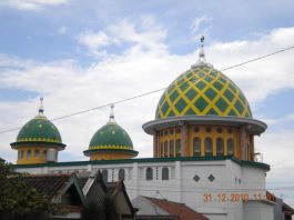 Masjid huda nurul kemakmuran dewan cendana putih berjuang subhaanahu bertaqwa beriman mewujudkan insan ta