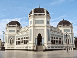 Masjid raya al mashun