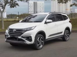 Toyota rush limbung