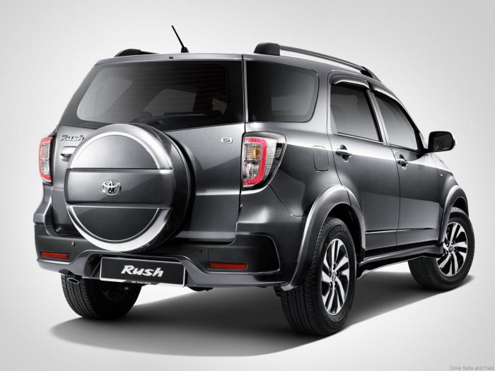 Toyota rush 2015