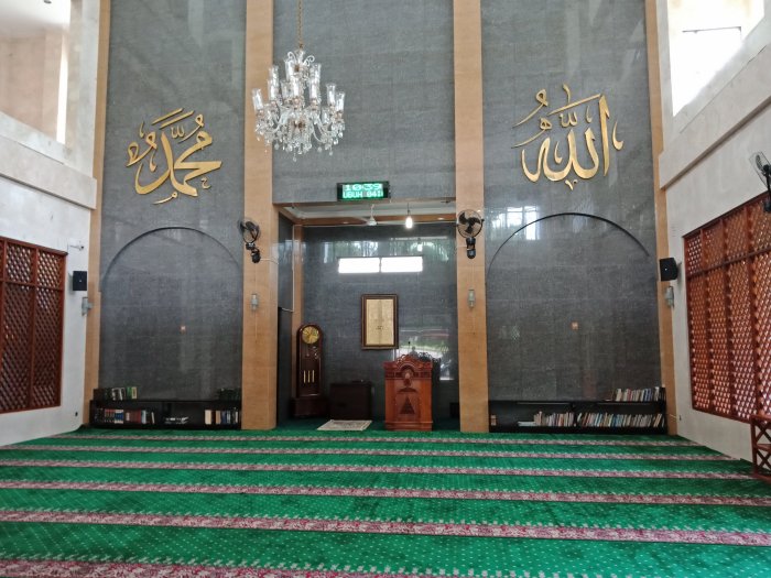 Masjid al kautsar danau bogor raya
