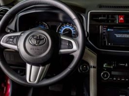 Toyota rush manual