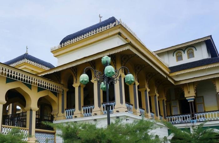 Istana maimun berasal dari