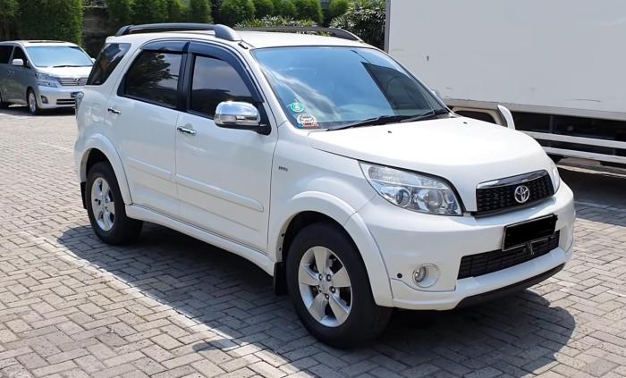 Toyota rush lama berapa cc
