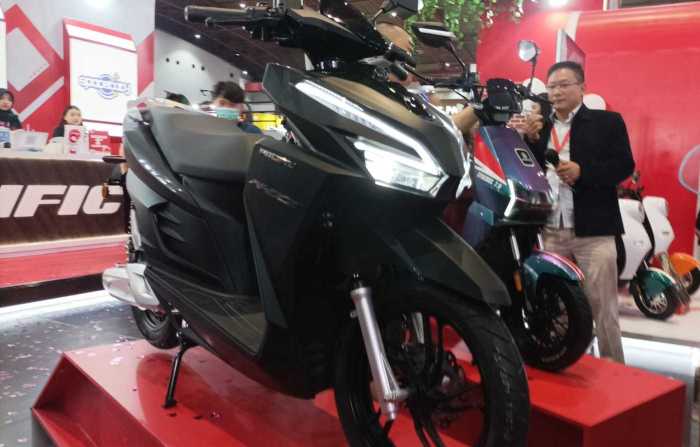 Motor listrik model vario