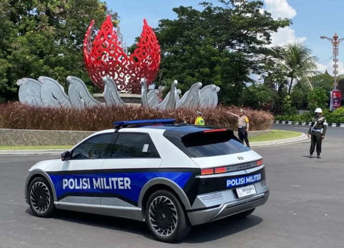 Motor listrik polisi