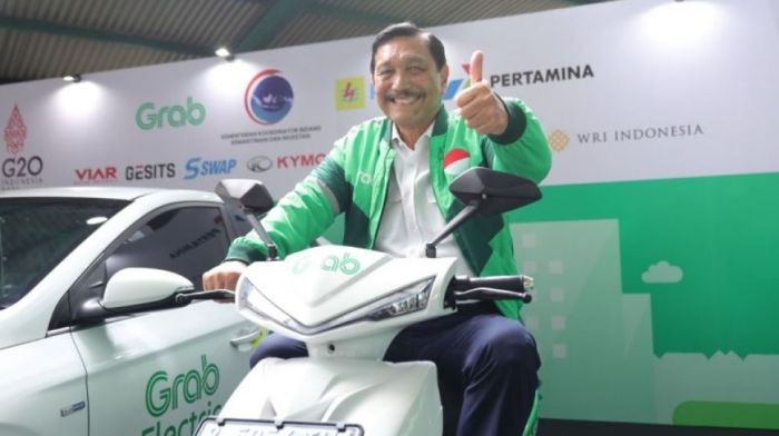 Motor listrik luhut