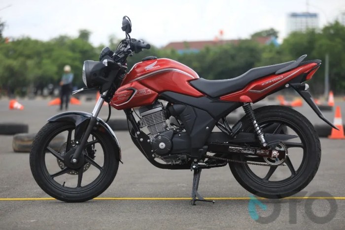 Motor honda laki