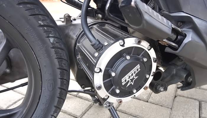 Motor listrik konversi