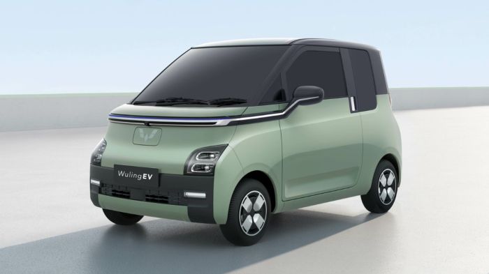 Motor listrik warna hijau