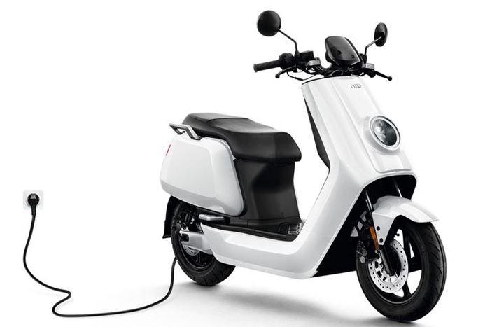 Motor listrik jarak tempuh terjauh di indonesia