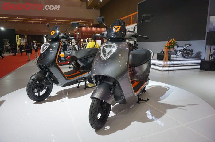 Motor listrik yadea buatan mana